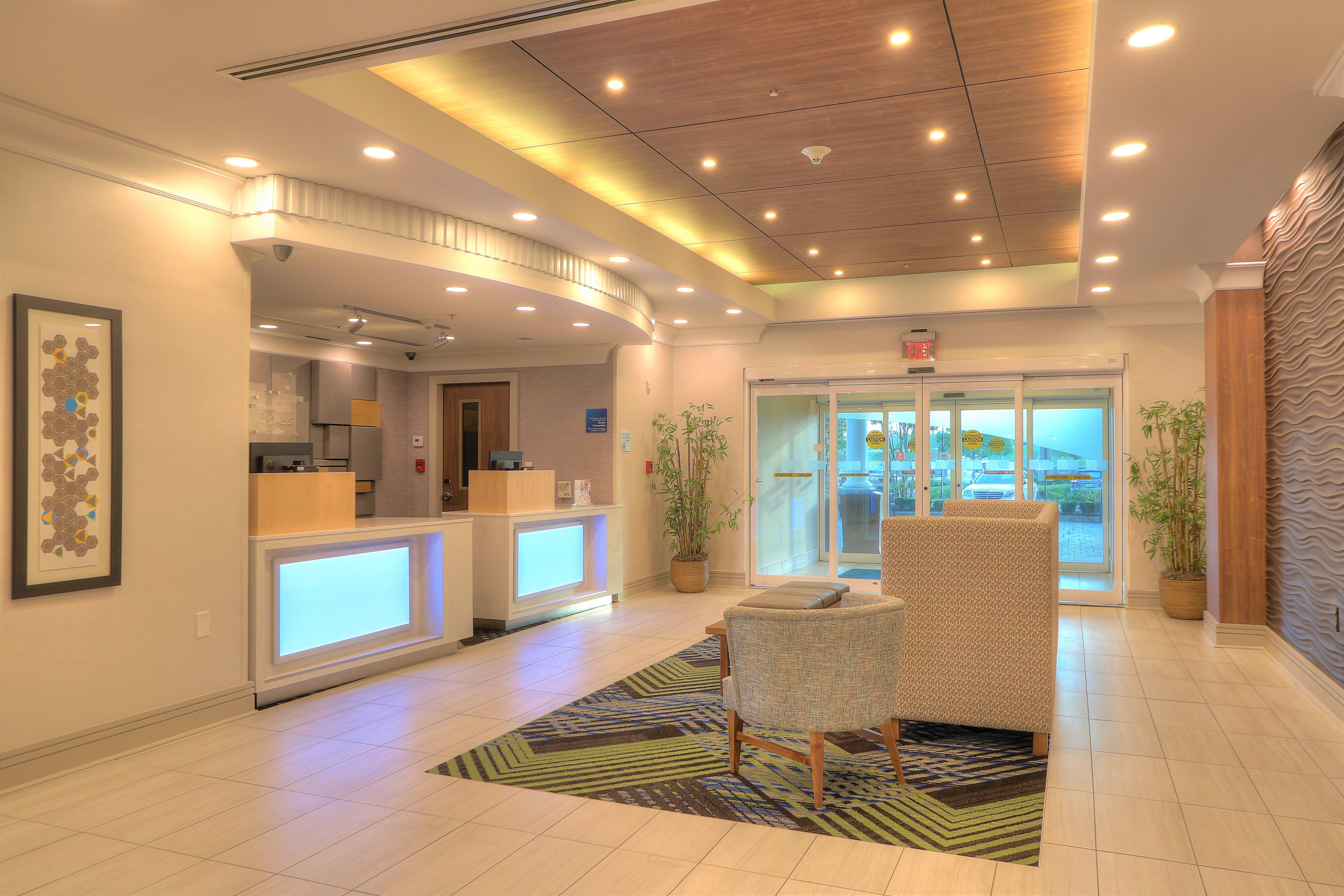 Holiday Inn Express Hotel & Suites Mobile Saraland By Ihg Bagian luar foto