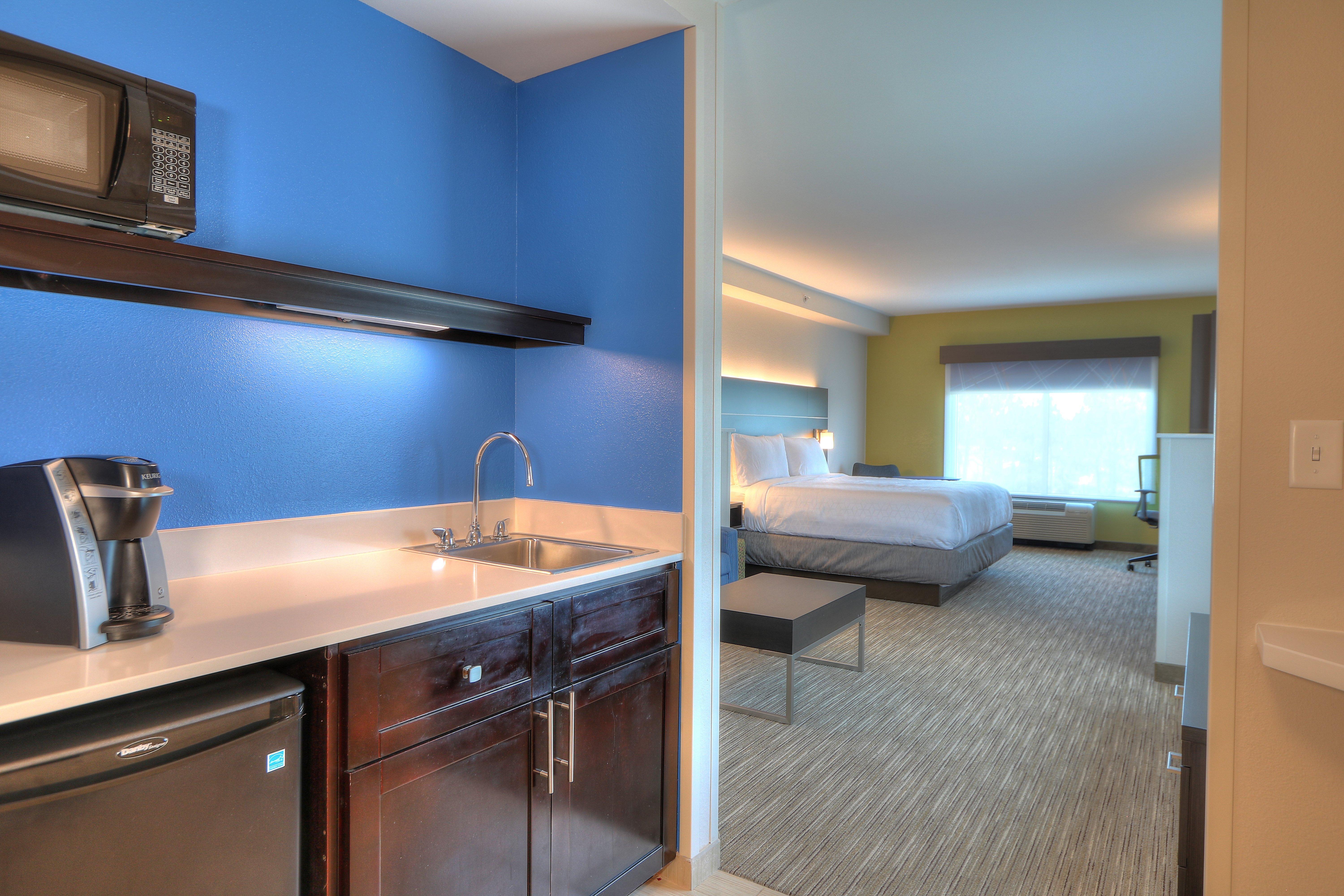 Holiday Inn Express Hotel & Suites Mobile Saraland By Ihg Bagian luar foto