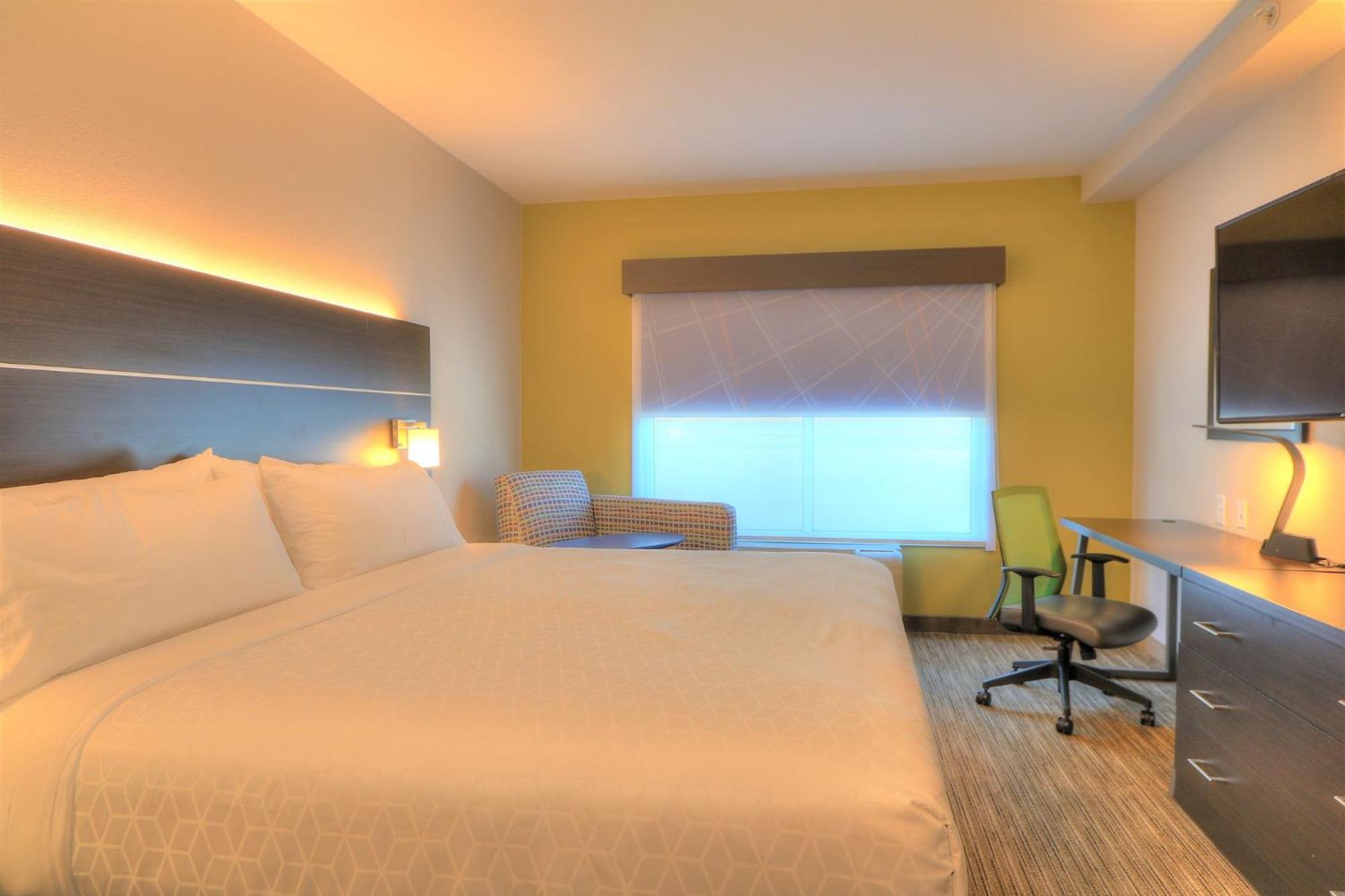 Holiday Inn Express Hotel & Suites Mobile Saraland By Ihg Bagian luar foto